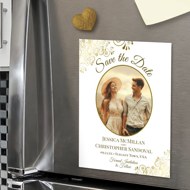 Invitation Magnétique Gold & White Elegant Wedding Save Date Oval Photo (Magnetic Back for Easy Display!)