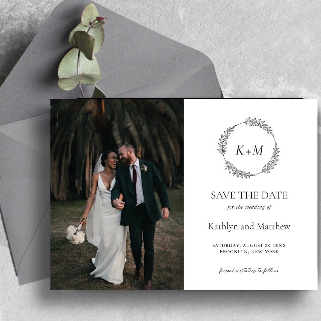 Invitation Magnétique Monogramme de couronne feuille noir et blanc Enreg (Créateur téléchargé)
