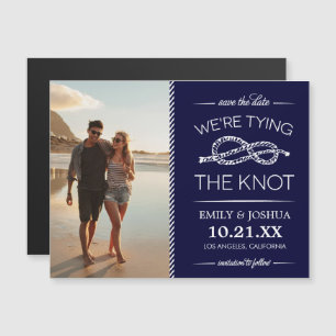 Invitation Magnétique Photo Navy Blue Tying the Knot Enregistrer la date
