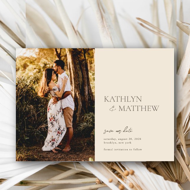 Invitation Magnétique Script Whimsical Moderne Beige Boho Enregistrer La (Créateur téléchargé)