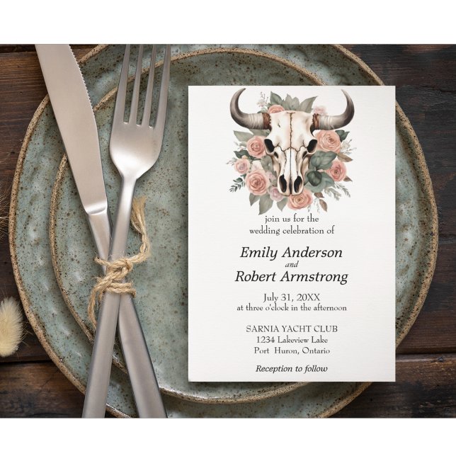 Invitation Mariage d'âge du crâne floral de la vache de l'Oue (Boho Western Wedding Floral Skull Wedding Suite Dusty Rose and Sage Wedding Colors.)