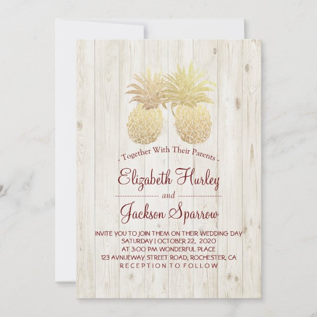 Invitation Mariage élégant Or Ananas Couple Bois rustique (Devant)