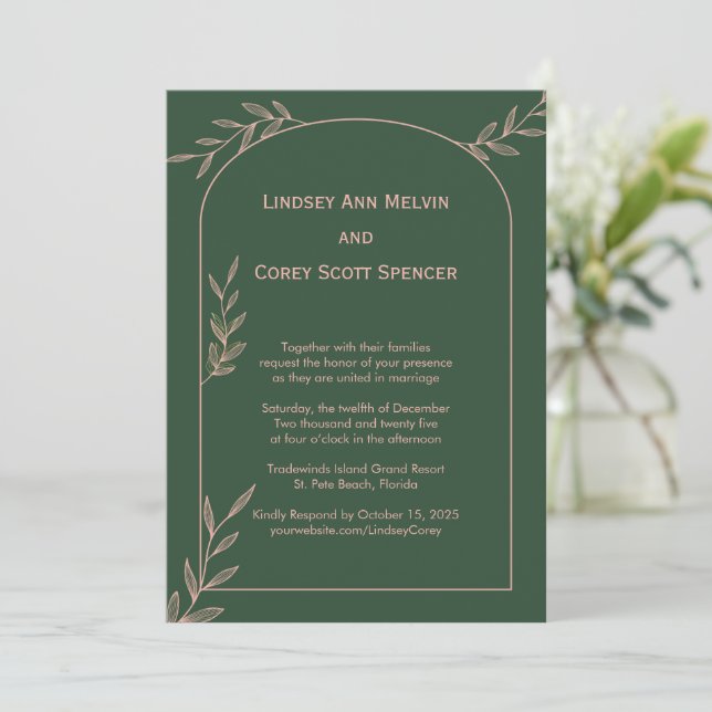 Invitation Mariage moderne vert foncé et feuille rose (Debout devant)