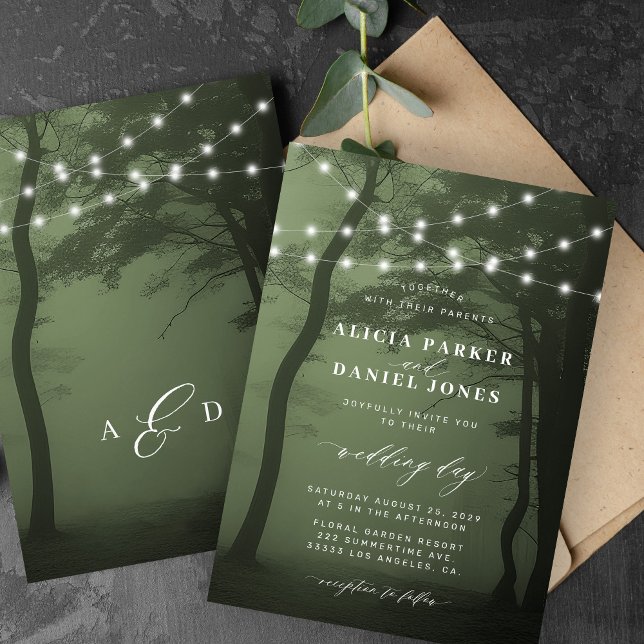 Invitation Mariage vert foncé des lumières des arbres foresti (Créateur téléchargé)