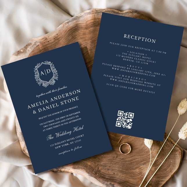 Invitation Marine Blue Floral Crest Monogramme Mariage QR Cod (Créateur téléchargé)