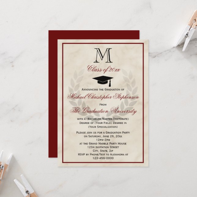 Invitation Maroon Monogram Wreath Classic College Graduation (Devant/Arrière en situation)