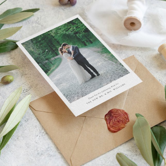 Invitation Merci minimaliste noir brossé blanc de marguerite (Créateur téléchargé)