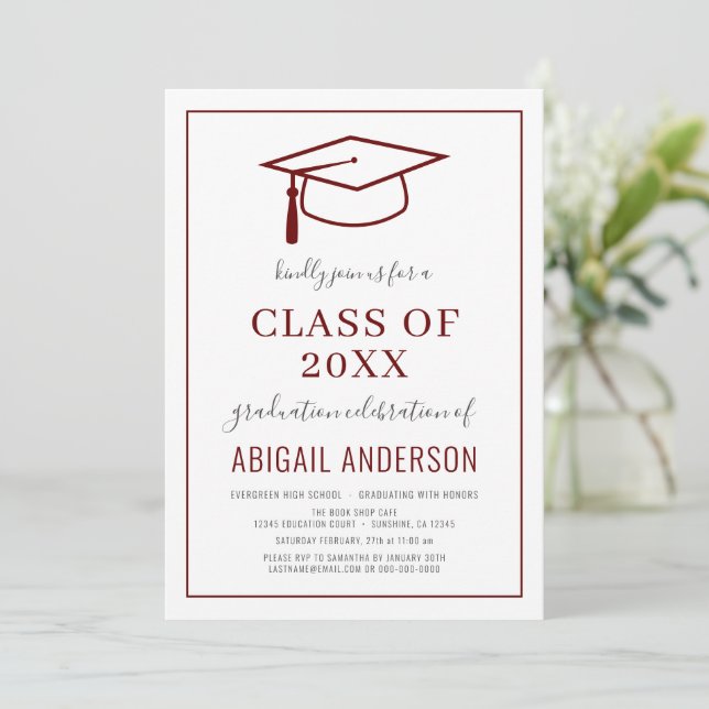 Invitation Modern Simple 2023 Graduation Photo Bourgogne (Debout devant)