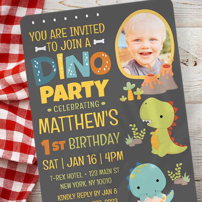 Invitation Moderne Cute Dinosaur Dino fête d'anniversaire pou (Créateur téléchargé)