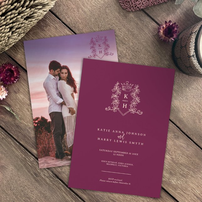 Invitation Monogramme crest coeur couronne vin pêche mariage (Créateur téléchargé)