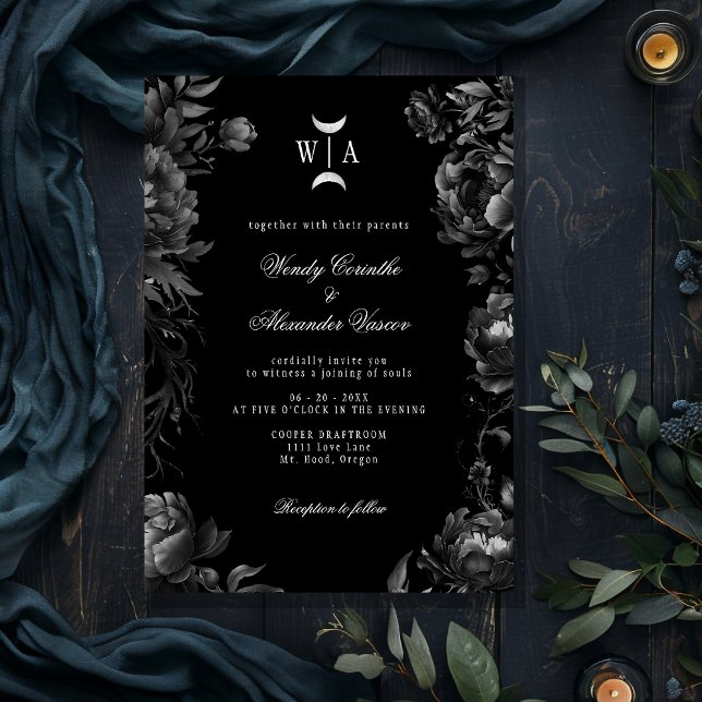 Invitation Monogramme noir gothique classique Moon Crest Mari (Créateur téléchargé)