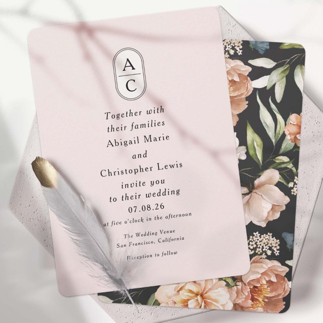 Invitation monogrammes de couple en arc simple (Modern wedding invitation with soft blush background, features modern arch with couple initials.)