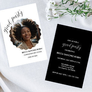 Invitation noire et blanche pour la promotion 2025