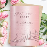 Notes de musique rose pâle de la fête de graduatio