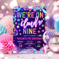 Nous sommes sur le nuage 9 Neon Glow 9e fête d'ann
