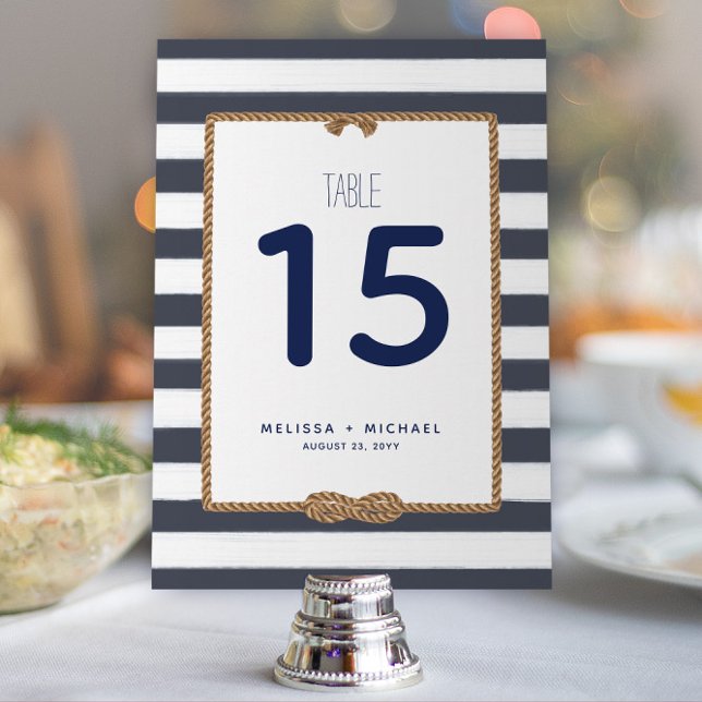 Invitation Numéro du tableau de noeuds nautiques bleu et blan (Modern Navy and White Striped Nautical Wedding or Event Table Numbers (Available for Download))