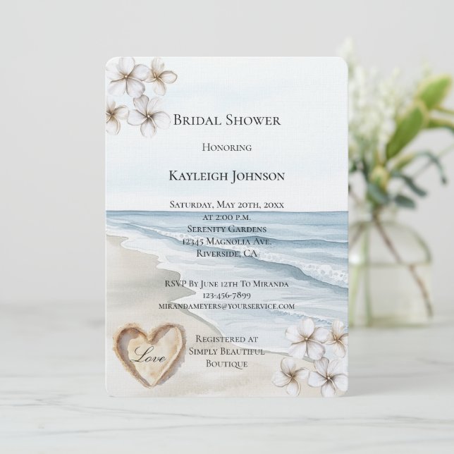 Invitation Ocean Beach White Floral Sand Heart Fête des marié (Debout devant)