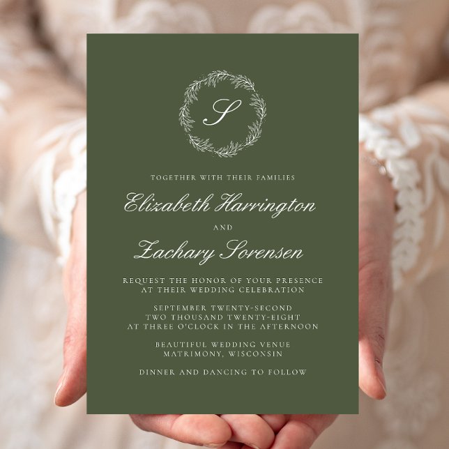 Invitation Olive Green Monogram Wreath White Script Mariage (Créateur téléchargé)