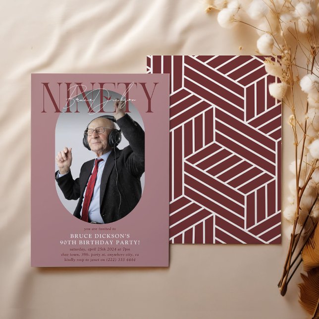 Invitation Ovale moderne photo et signature 90e anniversaire (Créateur téléchargé)