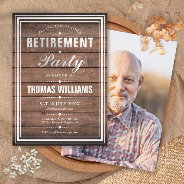 Invitation Panneaux en bois rustique Photo Retraite Party (Rustic Wood Panels Photo Retirement Party Invitation)