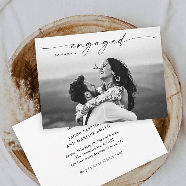 Invitation Partie d'engagement Mariage photo de script modern (Modern script simple photo engagement party or shower invitation.)