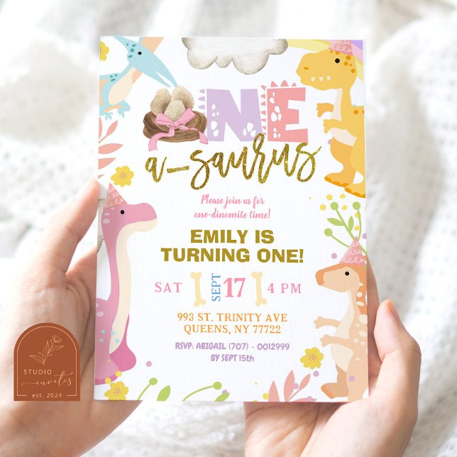 Invitation Pastel Girl A-Saurus Dinosaur Première fête d'anni (Créateur téléchargé)
