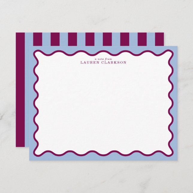 Invitation Periwinkle Blue & Berry Plum Wavy Note Card (Devant / Derrière)