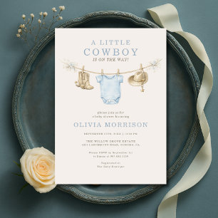 Invitation Petit garçon vêtu de bleu dans une tenue de cow-bo