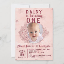 Photo de fleurs gribouillées roses