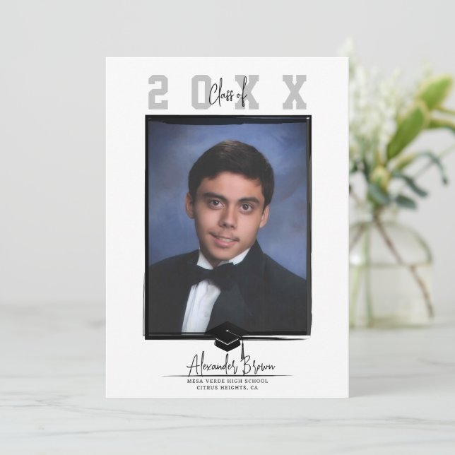 Invitation Photo de Graduation Minimale Blanche (couleur) (Debout devant)