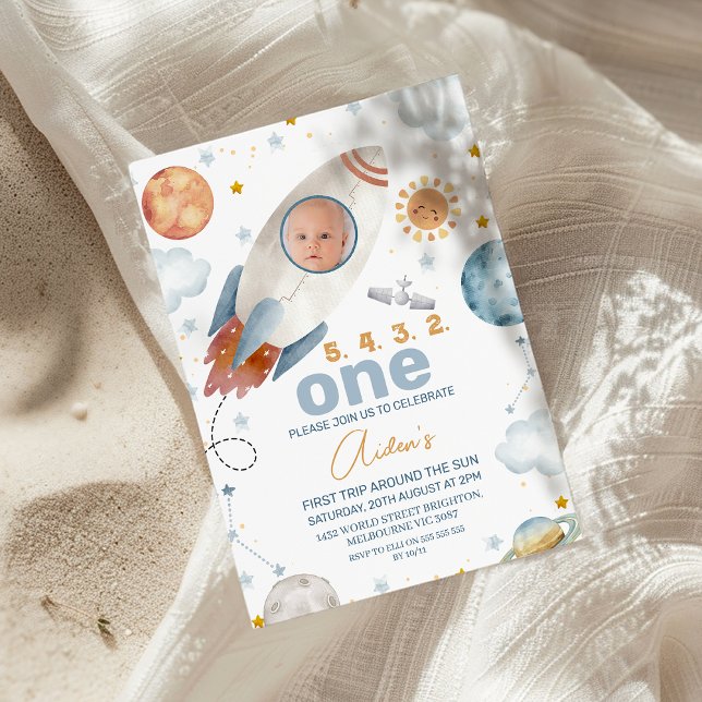 Invitation Photo de vaisseau spatial Premier voyage autour du (First Trip Around the Sun Birthday Invitation For Baby Boy, Outer Space 1st Birthday Spaceship)