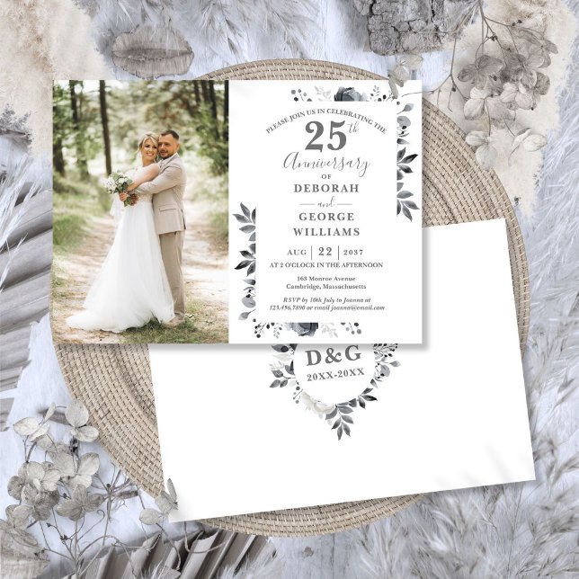 Invitation Photo du 25e anniversaire de la florale d'argent d (Silver Floral 25th Wedding Anniversary Photo Invitation)