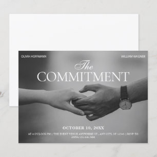 Invitation Photo en noir et blanc tenant la main engagement