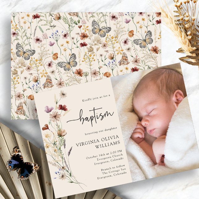 Invitation Photo Fleur sauvage du baptême (Baptism Boho Wildflower Photo Invitation by Painted Paperie
)