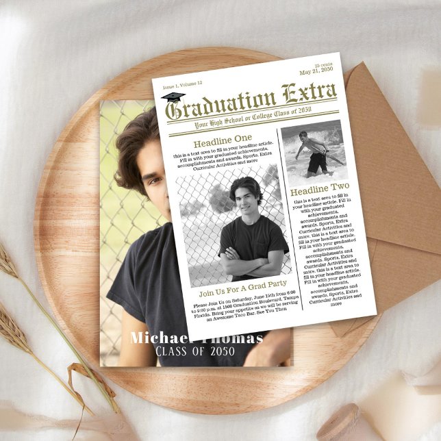 Invitation Photo graduée Simple Trendy Newspaper moderne (Graduation photo invitation announcement with unique Newspaper print template. )