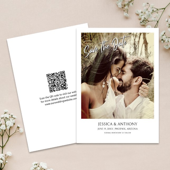 Invitation Photo moderne QR Code Mariage Enregistrer la date (Save time and reduce wedding planning stress with this QR code Save the Date card.)