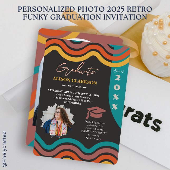 Invitation Photo personnalisée 2025 Retro Funky Graduation (Créateur téléchargé)