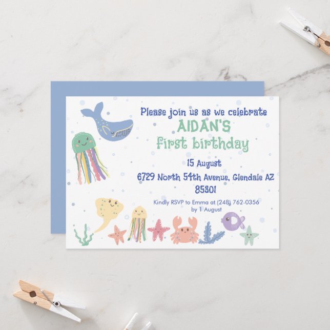 Invitation Premier anniversaire du monde sous-marin mignon (Devant/Arrière en situation)