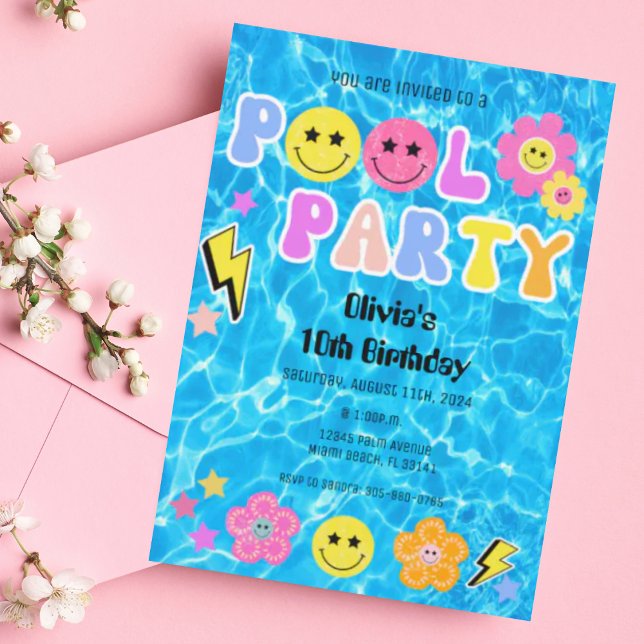 Invitation Preppy Retro Y2K Pool Party Joyeux visage Annivers (Créateur téléchargé)