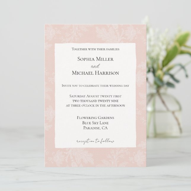 Invitation Pretty Peach Blush White Floral Faux Lace Wedding (Debout devant)