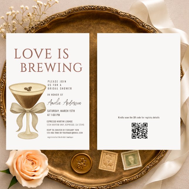 Invitation QR Code Love is Brewing Martini Bridal Shower (Créateur téléchargé)