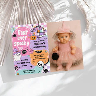 Invitation Quatre fois un fantôme d'Halloween mignon et effra