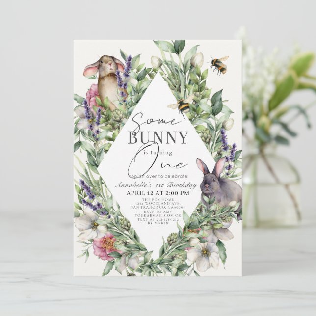 Invitation Quelques Bunny Greenery Rhombus 1er anniversaire (Debout devant)