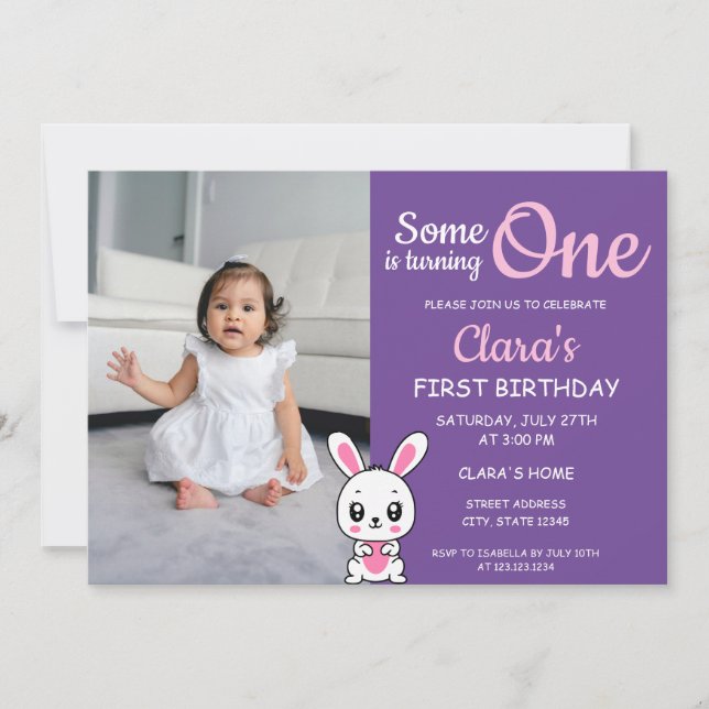 Invitation Quelqu'un tourne une photo violette 1er anniversai (Devant)