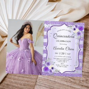 Invitation Quinceanera florale violette photo d'anniversaire