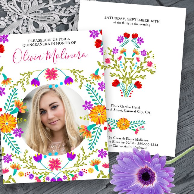 Invitation Quinceanera Photo Fiesta mexicaine Floral Blanc (Quinceanera Photo Invitation from Mexican Fiesta Flowers Quinceanera Collection -printed or digital)