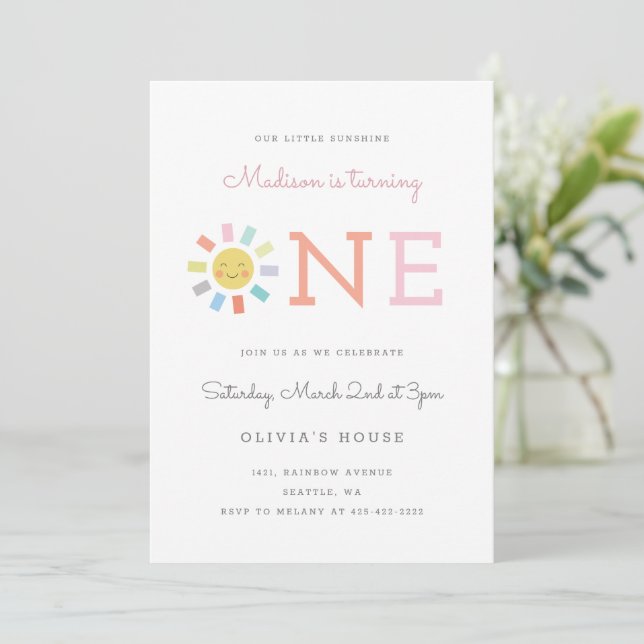 Invitation Rainbow One Fête d'anniversaire pour enfants Invit (Debout devant)