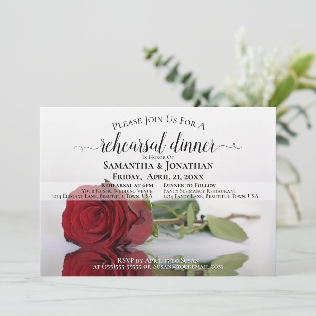 Invitation Red Rose Romantic Chic Mariage Répétition et Dîner (Debout devant)