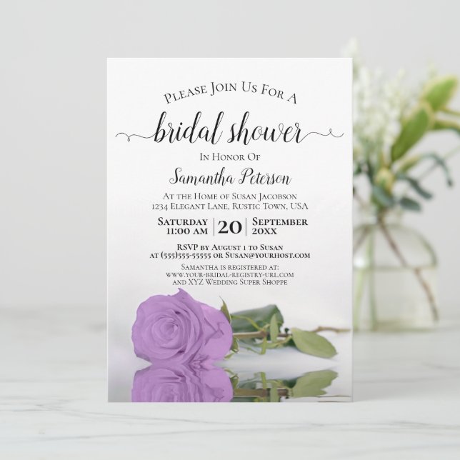 Invitation Reflet Lilac Purple Rose Élégante Fête des mariées (Debout devant)
