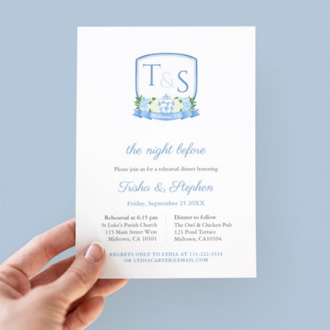 Invitation Répétition Mariage classique du gingembre Jar Cres (Elegant Blue And White Ginger Jar Hydrangeas Crest Wedding Rehearsal And Dinner Invitation)